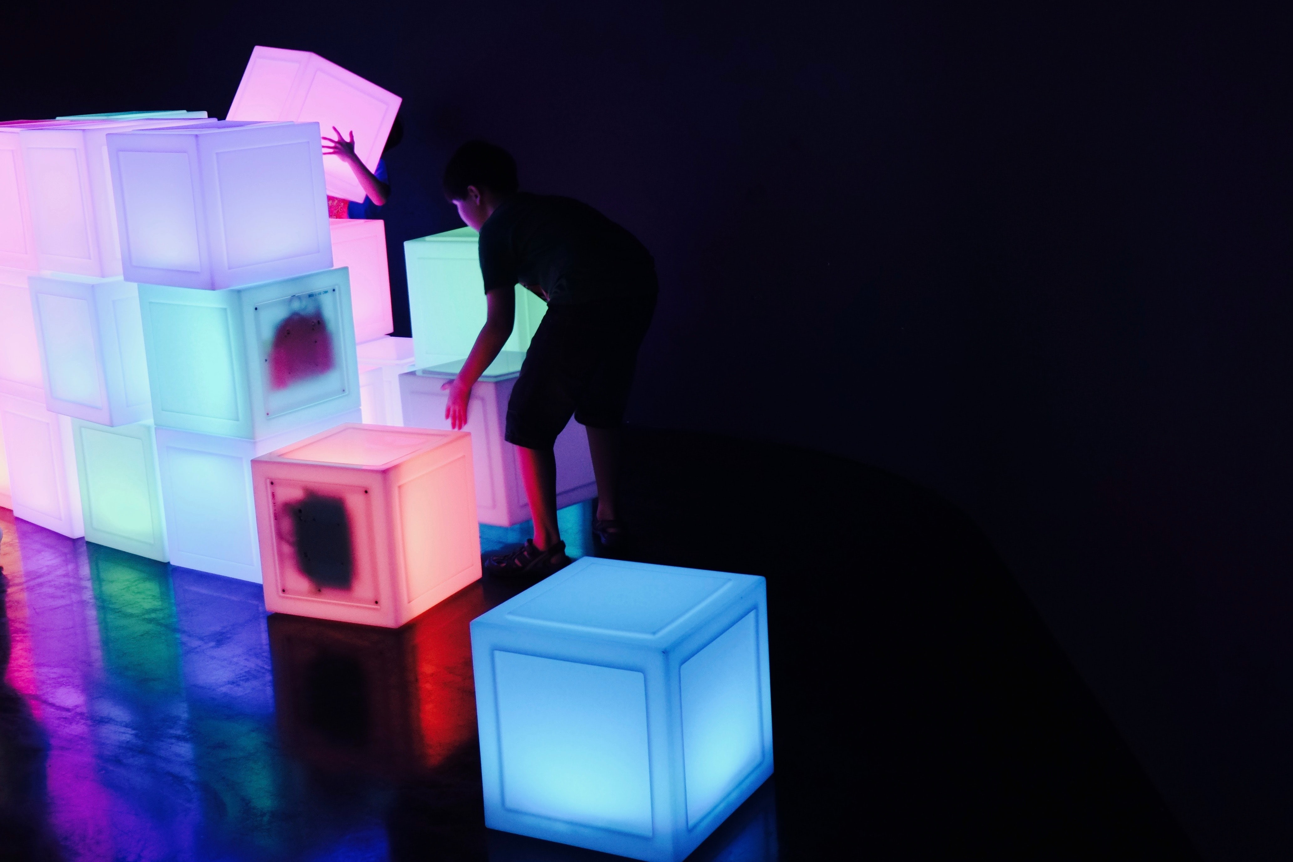 glowboxes